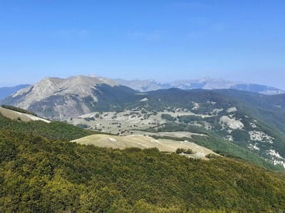 DOMANI LE COMUNITA’ DELL’ALTA VALLE ATERNO E DEL REATINO SI RITROVANO SU MONTE CINNO PER LA FESTA DELLA MONTAGNA